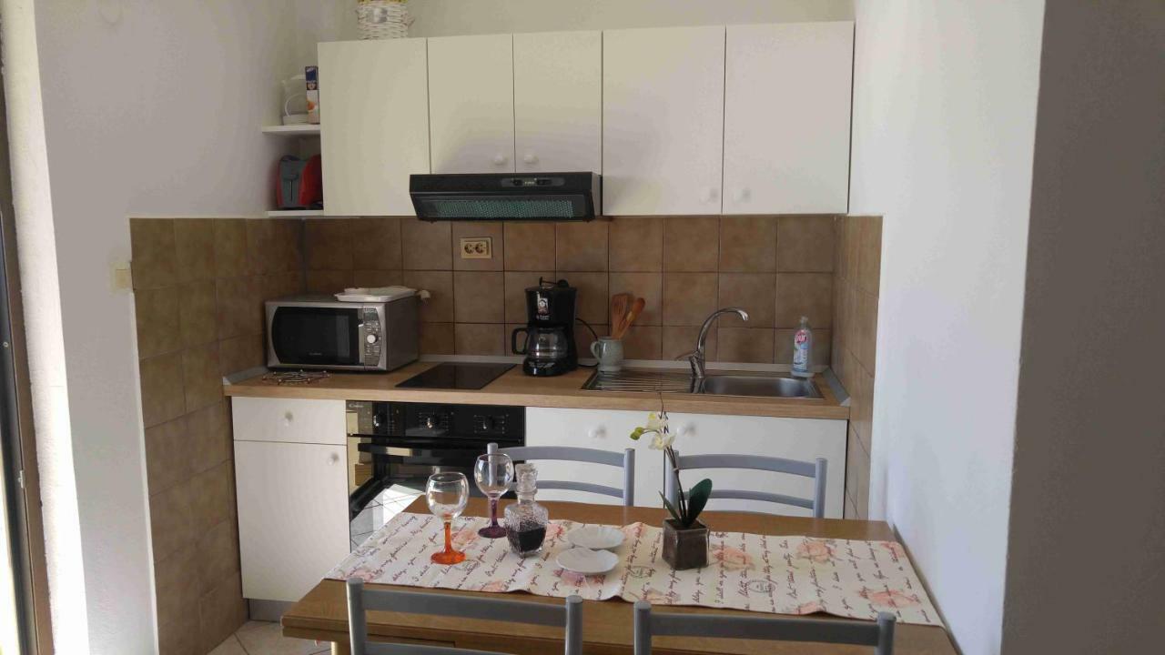 Vera Apartment 1 Rogoznica  Zewnętrze zdjęcie