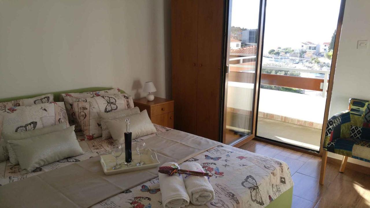 Vera Apartment 1 Rogoznica  Pokój zdjęcie